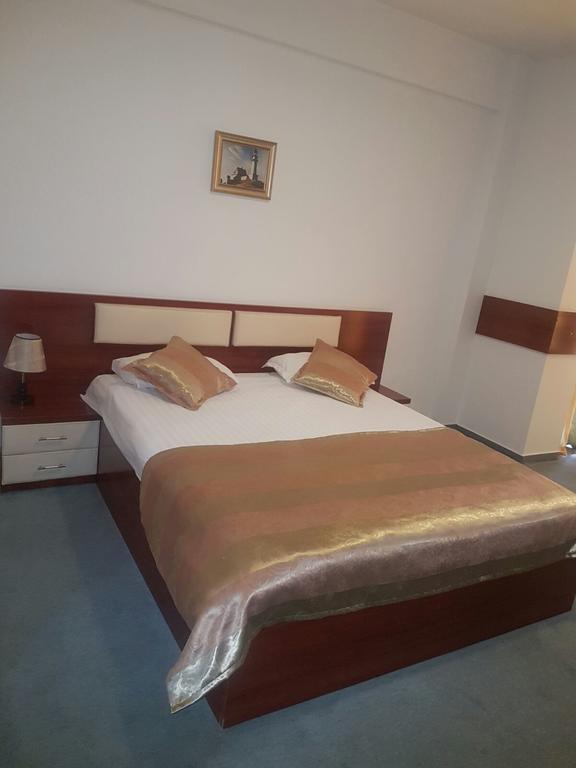 Hotel Lido Craiova Eksteriør bilde